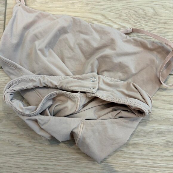 SKIMS thong back Fits Everybody size M Bodysuit - Picture 10 of 10